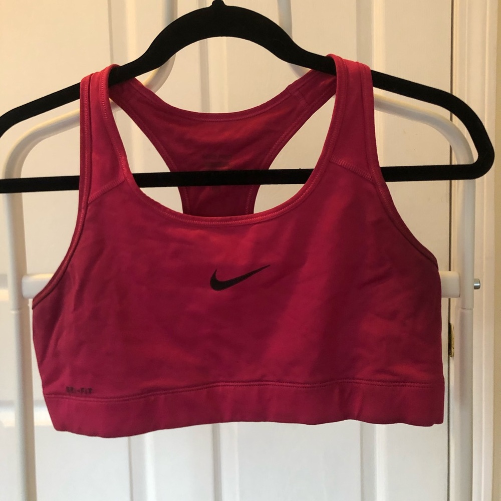 💕4 for $20 💕 Pink Nike Sports Bra!